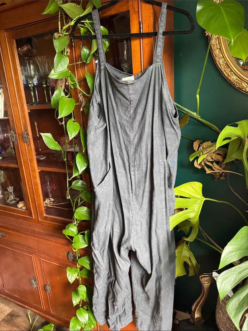Universal Gray Sleeveless Jumpsuit